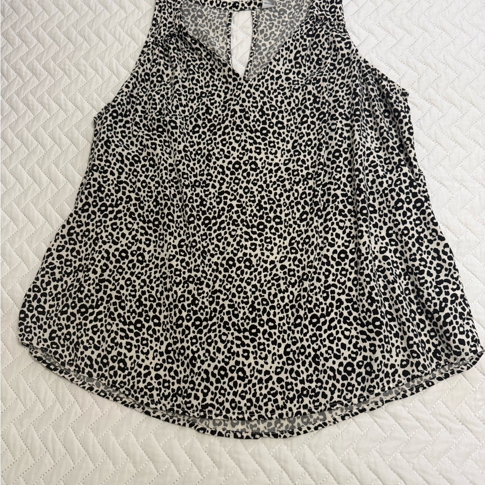 Old Navy Black and White Animal Print Blouse